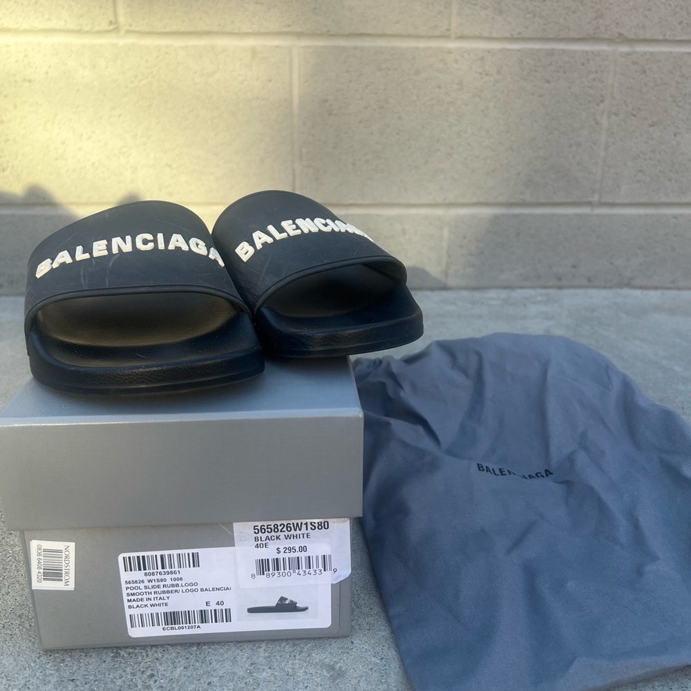 Balenciaga Pool Slide sandal